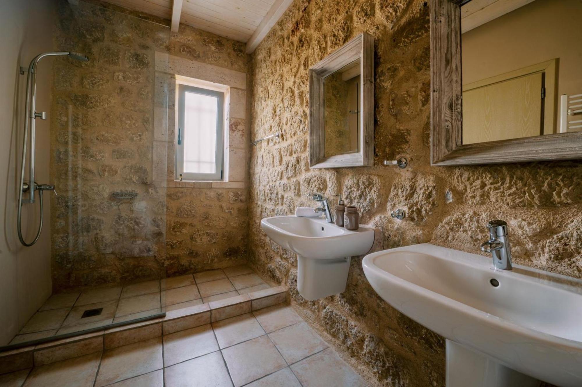 Riglia Villas エクステリア 写真
